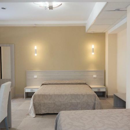 كوريليانو كالابرو B&B Villa Lisa المظهر الخارجي الصورة