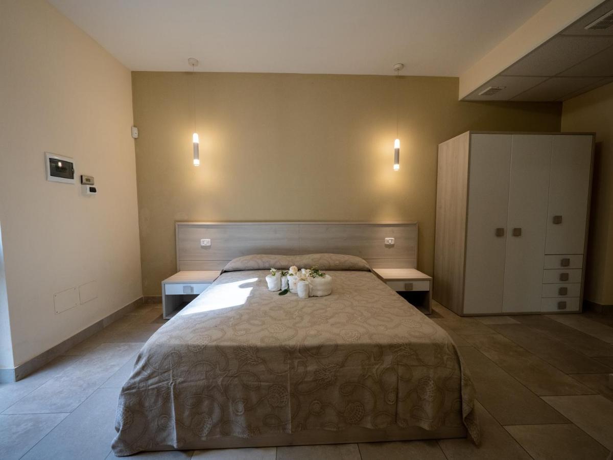 كوريليانو كالابرو B&B Villa Lisa المظهر الخارجي الصورة