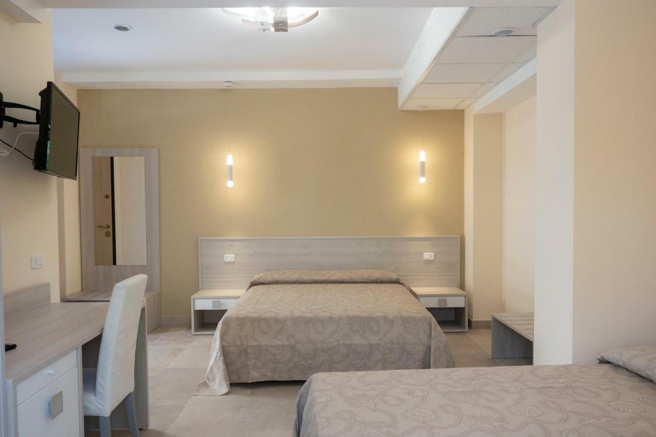 كوريليانو كالابرو B&B Villa Lisa المظهر الخارجي الصورة