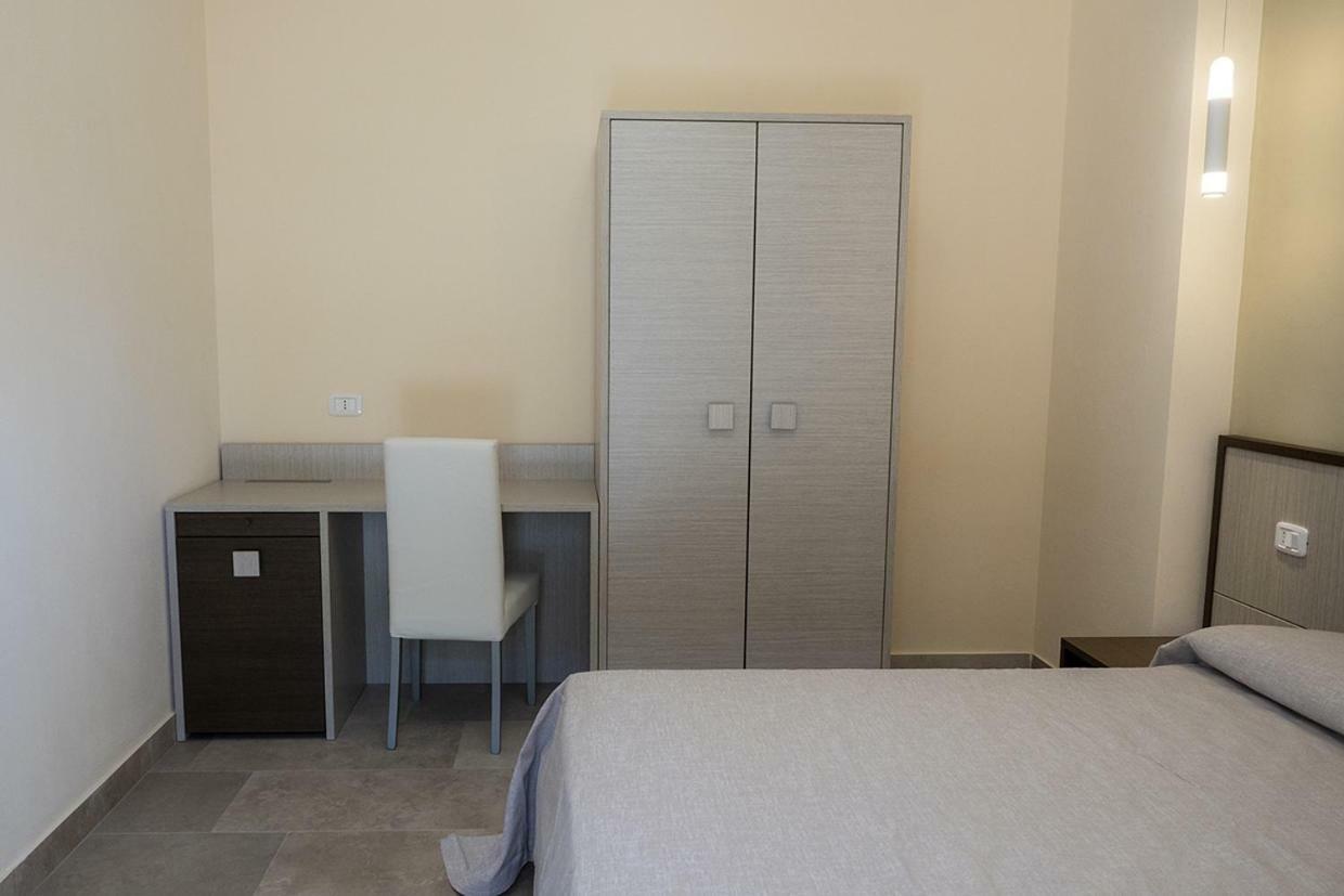 كوريليانو كالابرو B&B Villa Lisa المظهر الخارجي الصورة